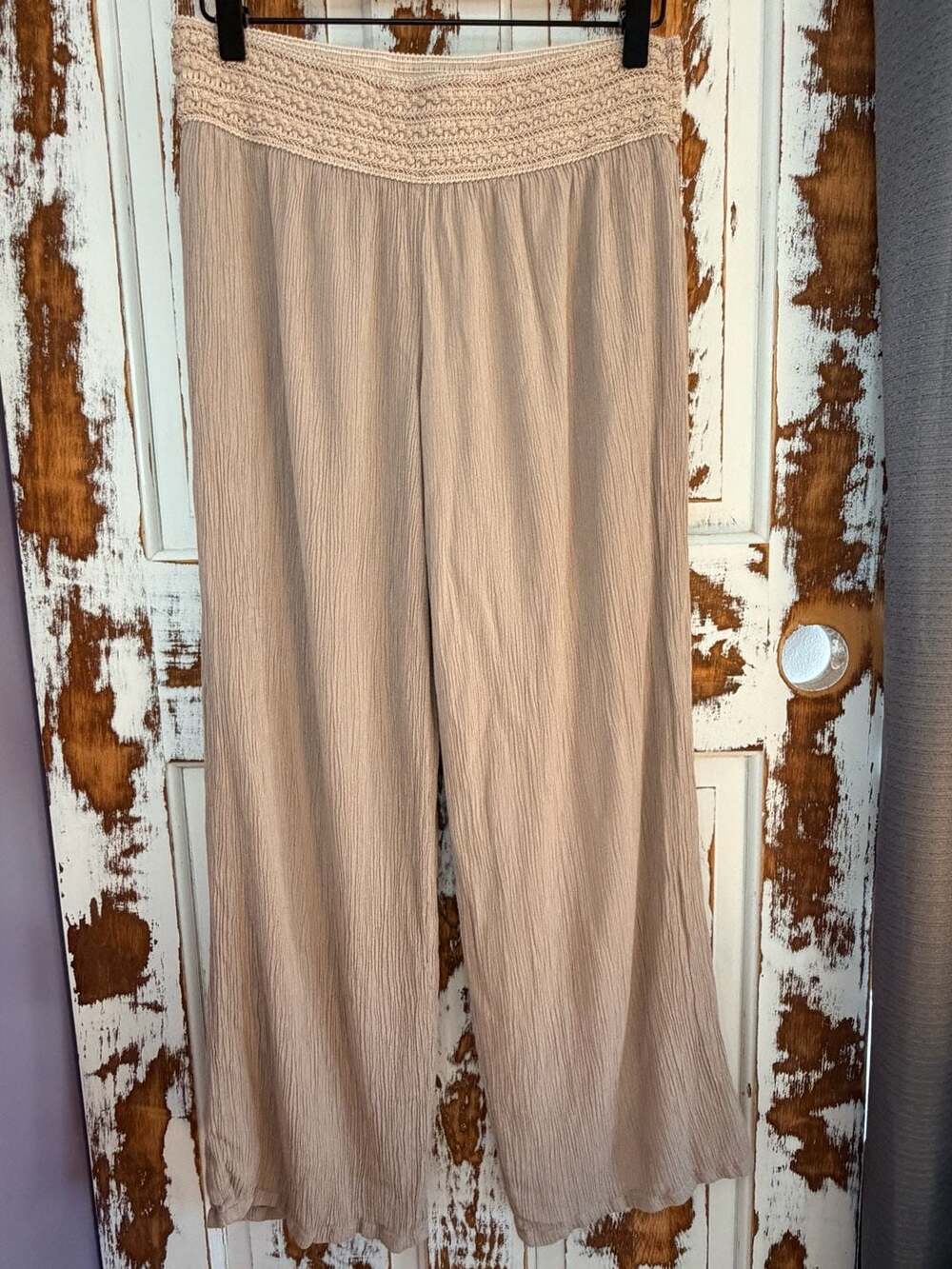 IN Studio Wide Leg Pants Smocked Waist Size Medium Petite Tan Textured Boho